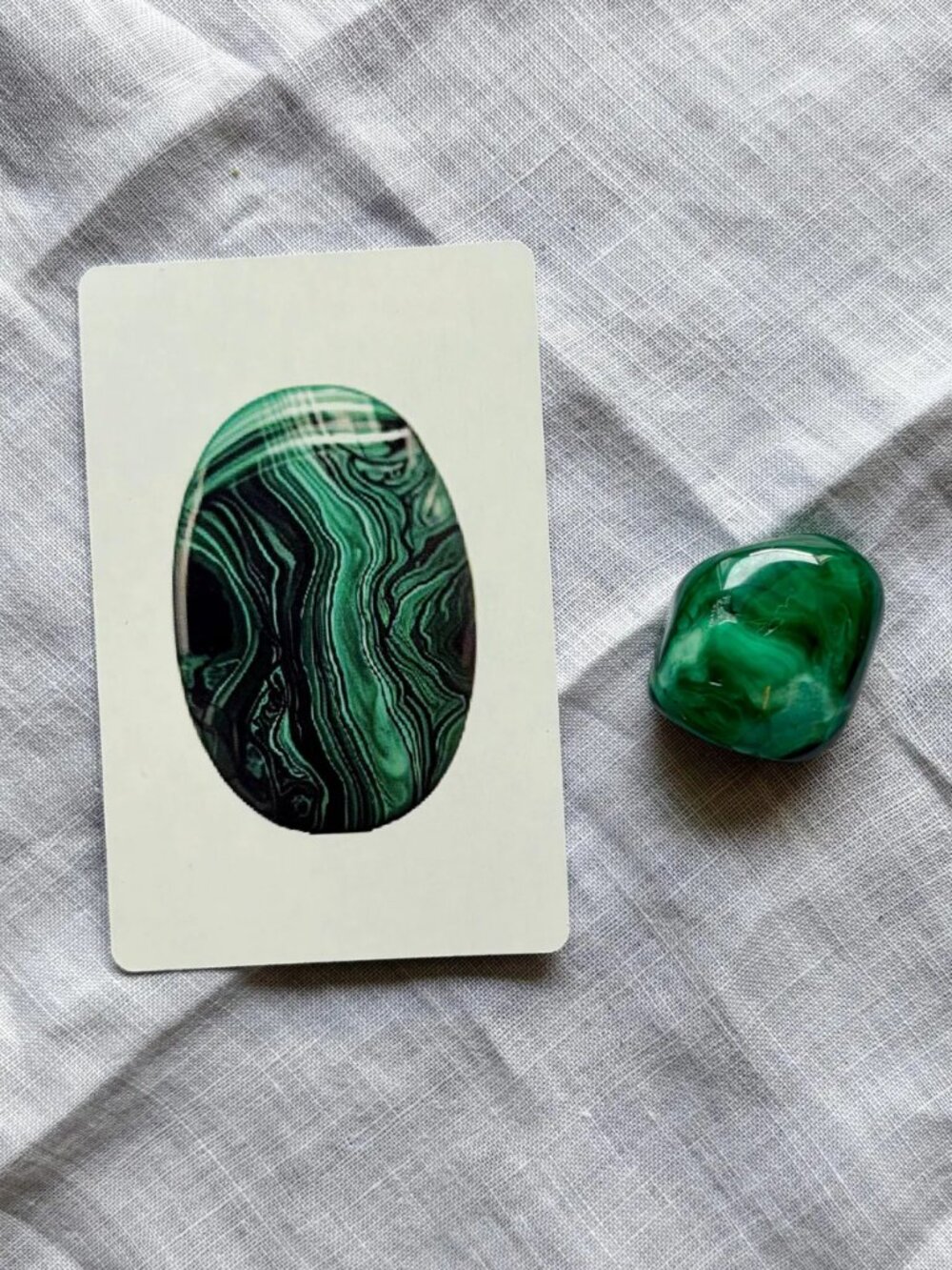Tumbled Natural Malachite Stone